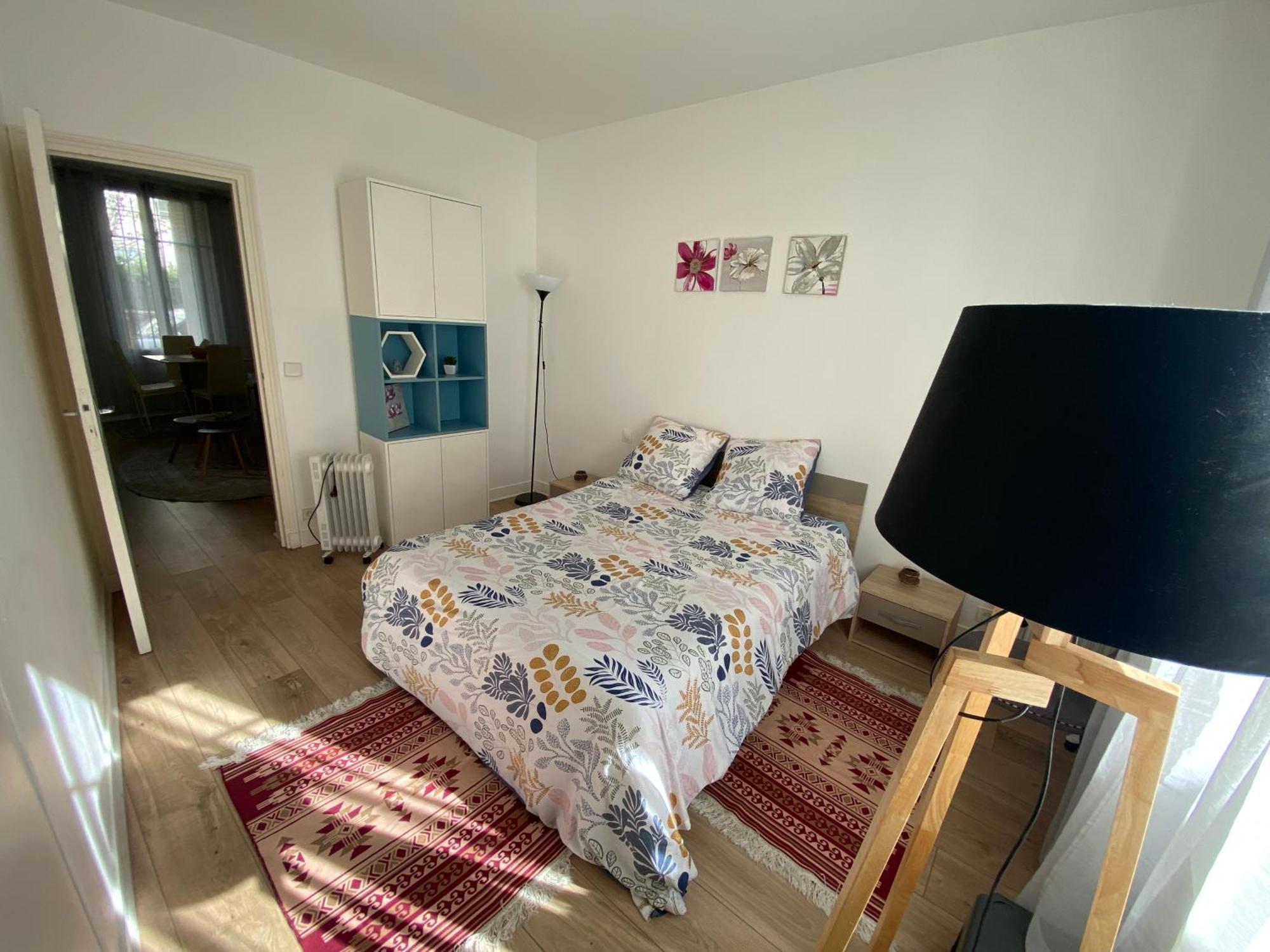 Superbe Appartement Aux Portes De Paris Avec Terrasse Le Kremlin-Bicêtre Exteriör bild